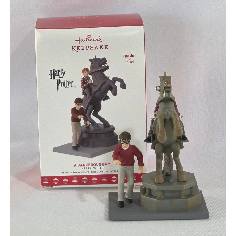 Hallmark Ornament Harry Potter A Dangerous Game 2017 Magic Sound WORKS Video
